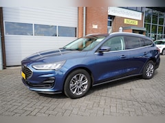 Ford Focus Wagon - 1.0 ECOBOOST HYBRID TITANIUM STYLE ORIGINEEL NEDERLANDS DEALER ONDERHOUDEN NAVIGATIE ANDRO