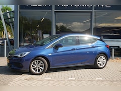Opel Astra - 1.2 130PK Elegance | Navigatie | Camera | Climate Control | Cruise control | Comfortstoele