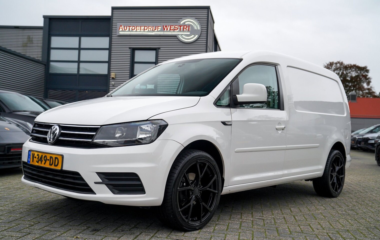 Volkswagen Caddy Maxi - 2.0 TDI L2H1 BMT Trendline |R Stoelen | Bluetooth | Navi | AC - AutoWereld.nl
