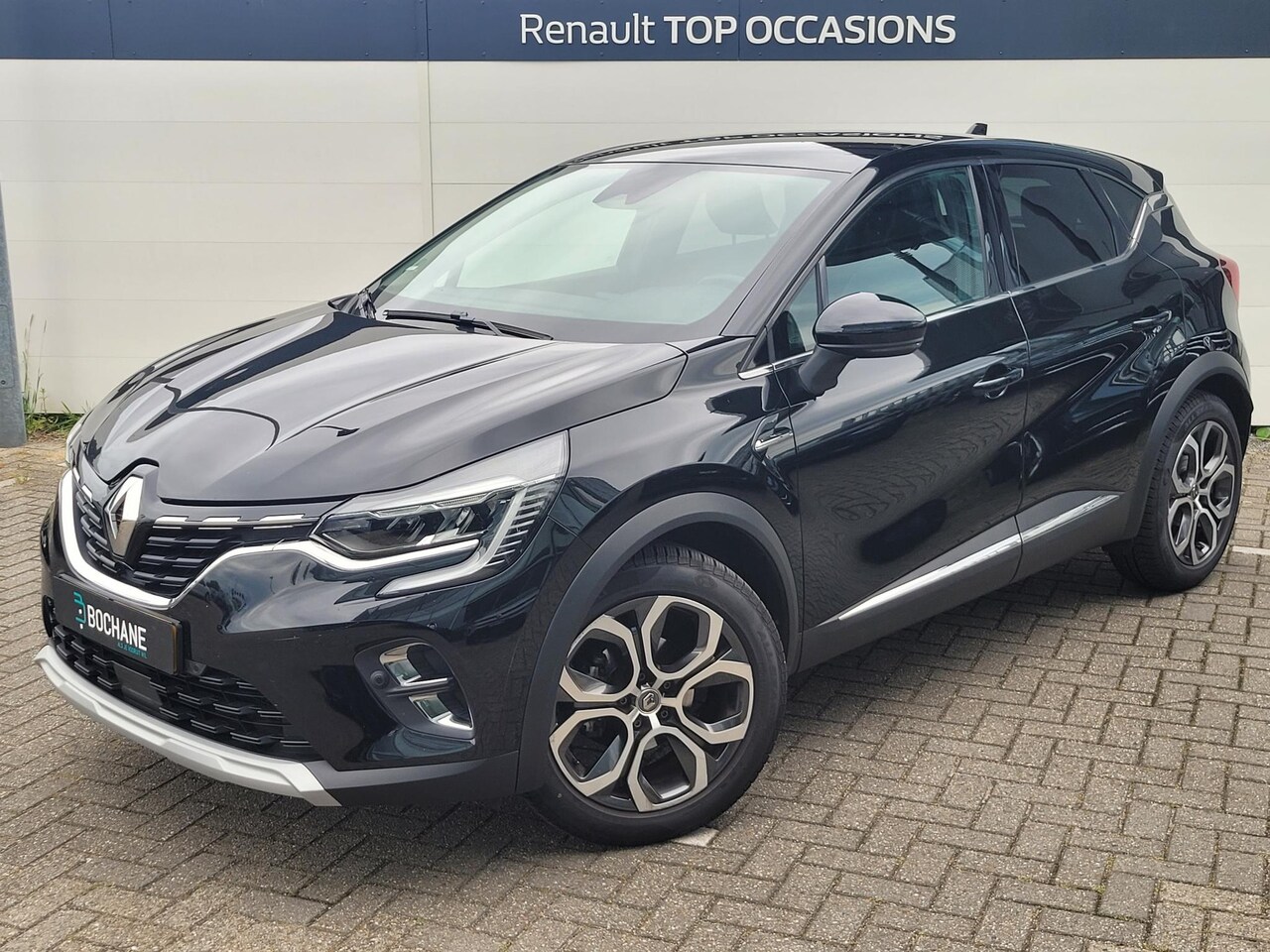 Renault Captur - 1.3 TCe 140 Intens | Navigatie | Camera | 18" Velgen | Trekhaak - AutoWereld.nl