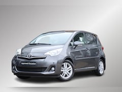 Toyota Verso S - 1.3 VVT-i Dynamic