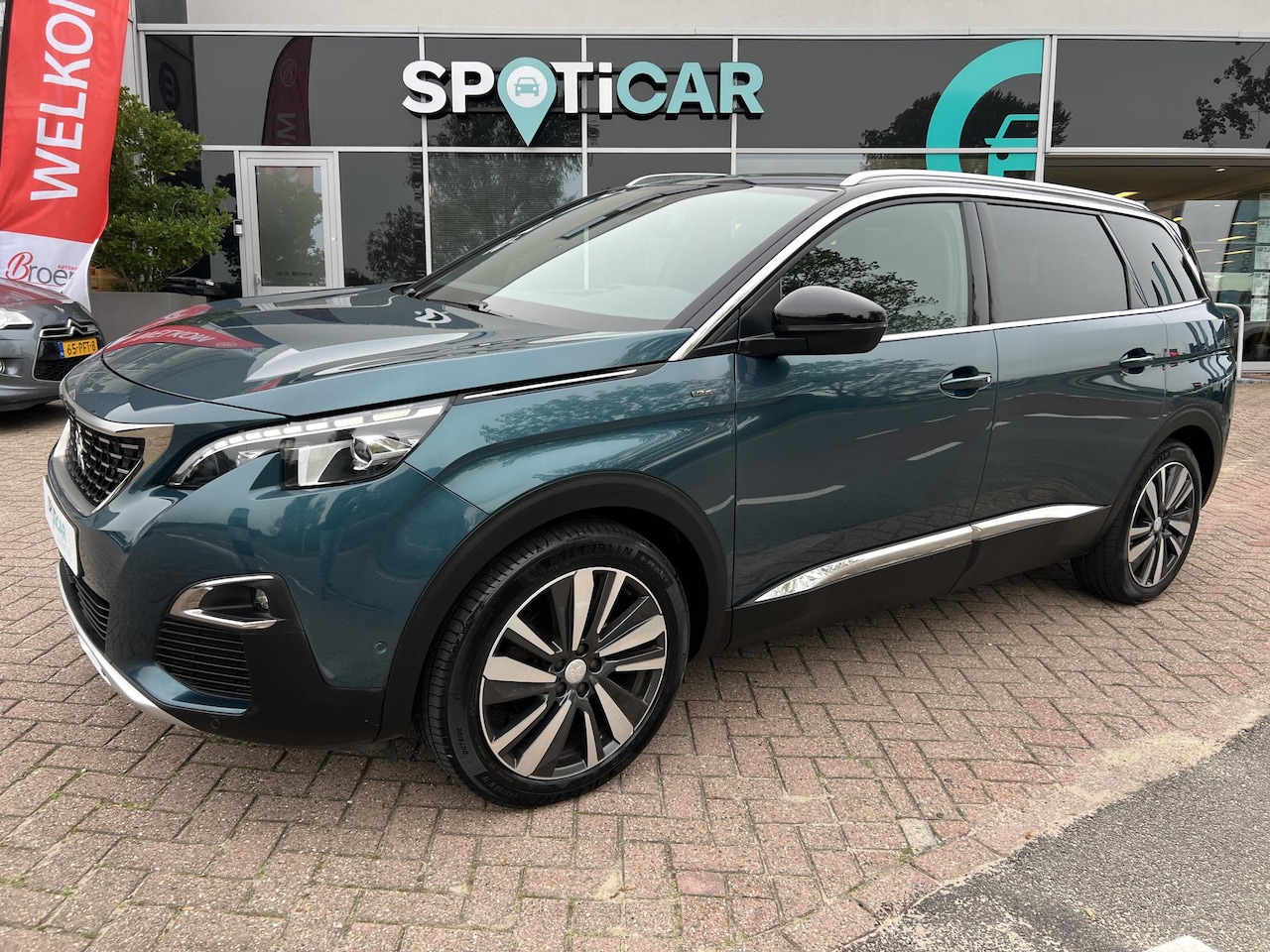 Peugeot 5008 - 1.2 Turbo 130 pk GT-Line | Panoramadak, trekhaak - AutoWereld.nl