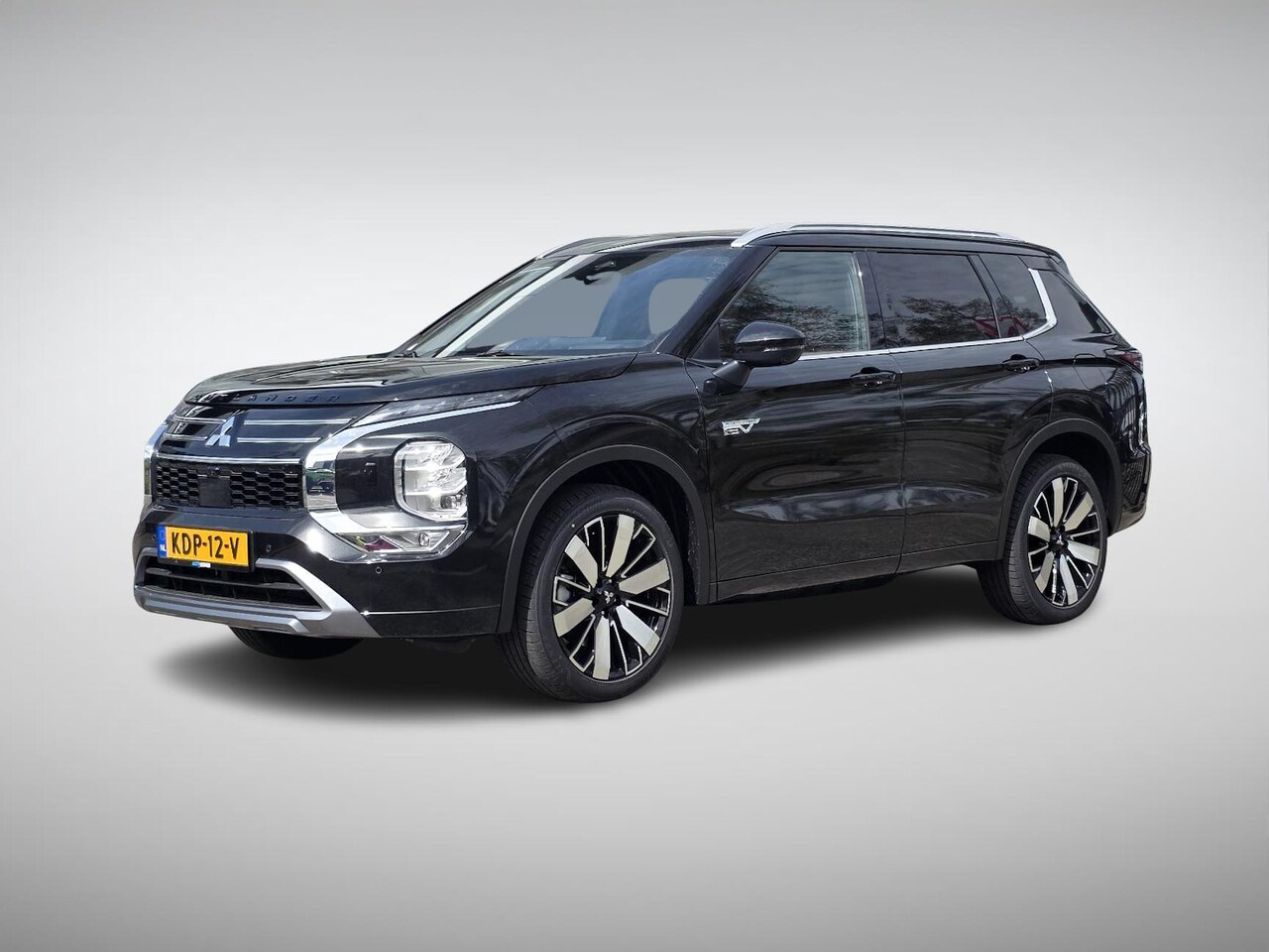 Mitsubishi Outlander - 2.4 PHEV Instyle+ 2.4 PHEV Instyle+ - AutoWereld.nl