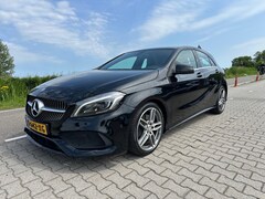 Mercedes-Benz A-klasse - 250 AMG, Panorama, Harman Kardon, Camera, Schaalstoelen, Stoelverwarming