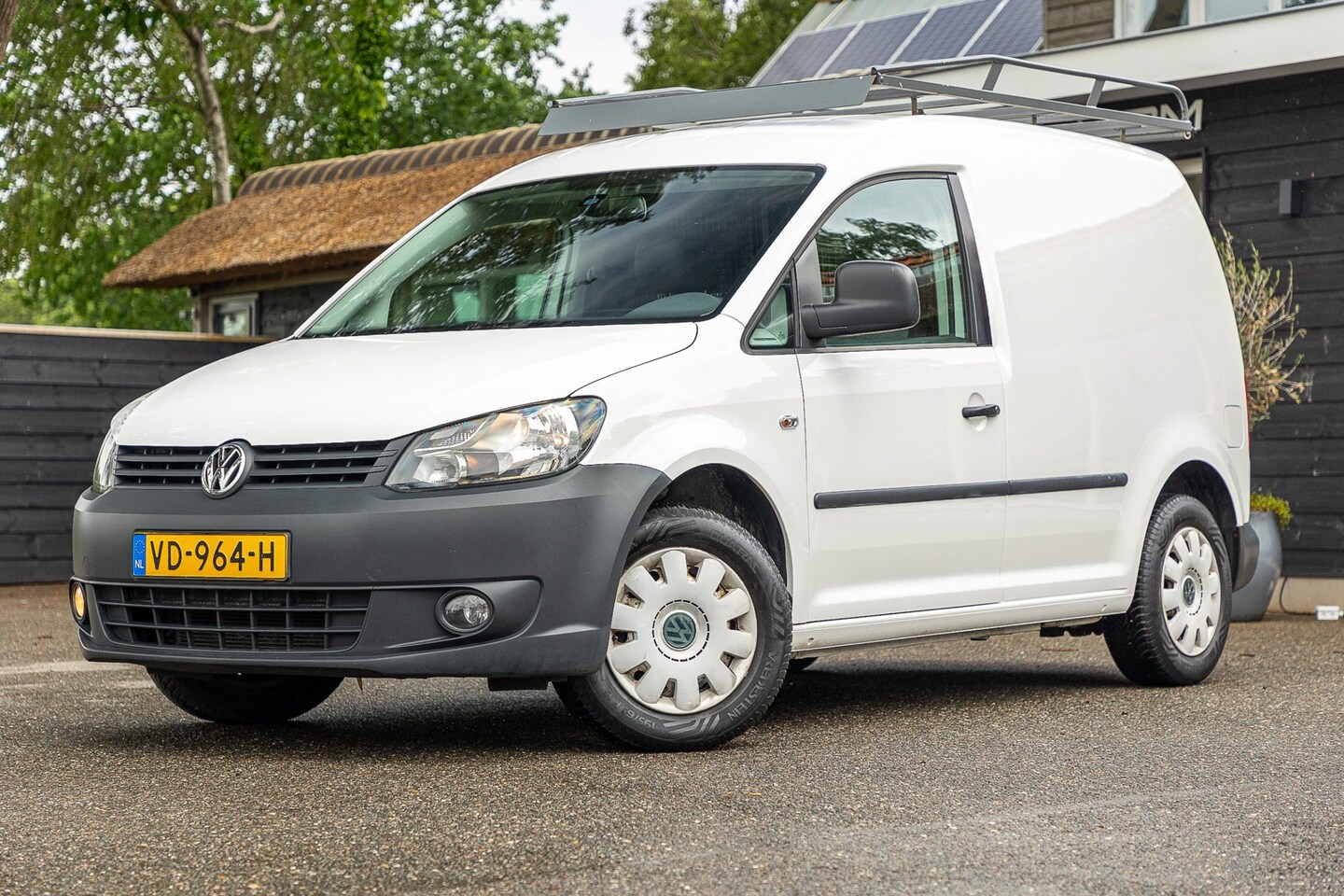 Volkswagen Caddy - 1.6 TDI Trekhaak I Imperiaal I Airco I Cruise I Elektrisch bedienbare ramen I Kasten I NL - AutoWereld.nl