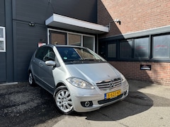 Mercedes-Benz A-klasse - 200 Elegance|Automaat|Pdc|Airco|Apk