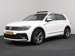 Volkswagen Tiguan - 1.4 TSI ACT Highline R-line Panodak | Dynaudio | Trekhaak | Virtual Cockpit