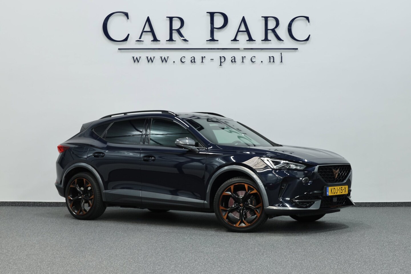 CUPRA Formentor - 1.4 e-Hybrid VZ Performance LED/VIRTUAL/SFEER/HALF LEDER+S.VERWARMING/19" LMV/CAM/ACC/ECC/ - AutoWereld.nl