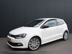 Volkswagen Polo - 1.4 TSI 140PK BlueGT - AUTOMAAT - EXECUTIVE - NAVIGATIE - FLIPPERS