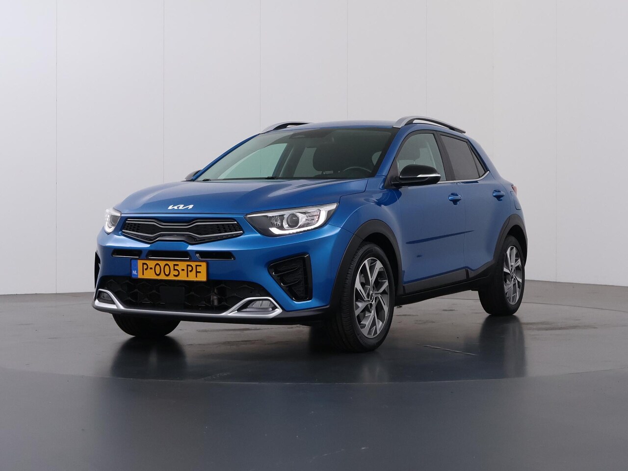 Kia Stonic - 1.0 T-GDi MHEV GT-Line | Navigatie | Parkeercamera | stoel/Stuurwielverwarming | Climate C - AutoWereld.nl
