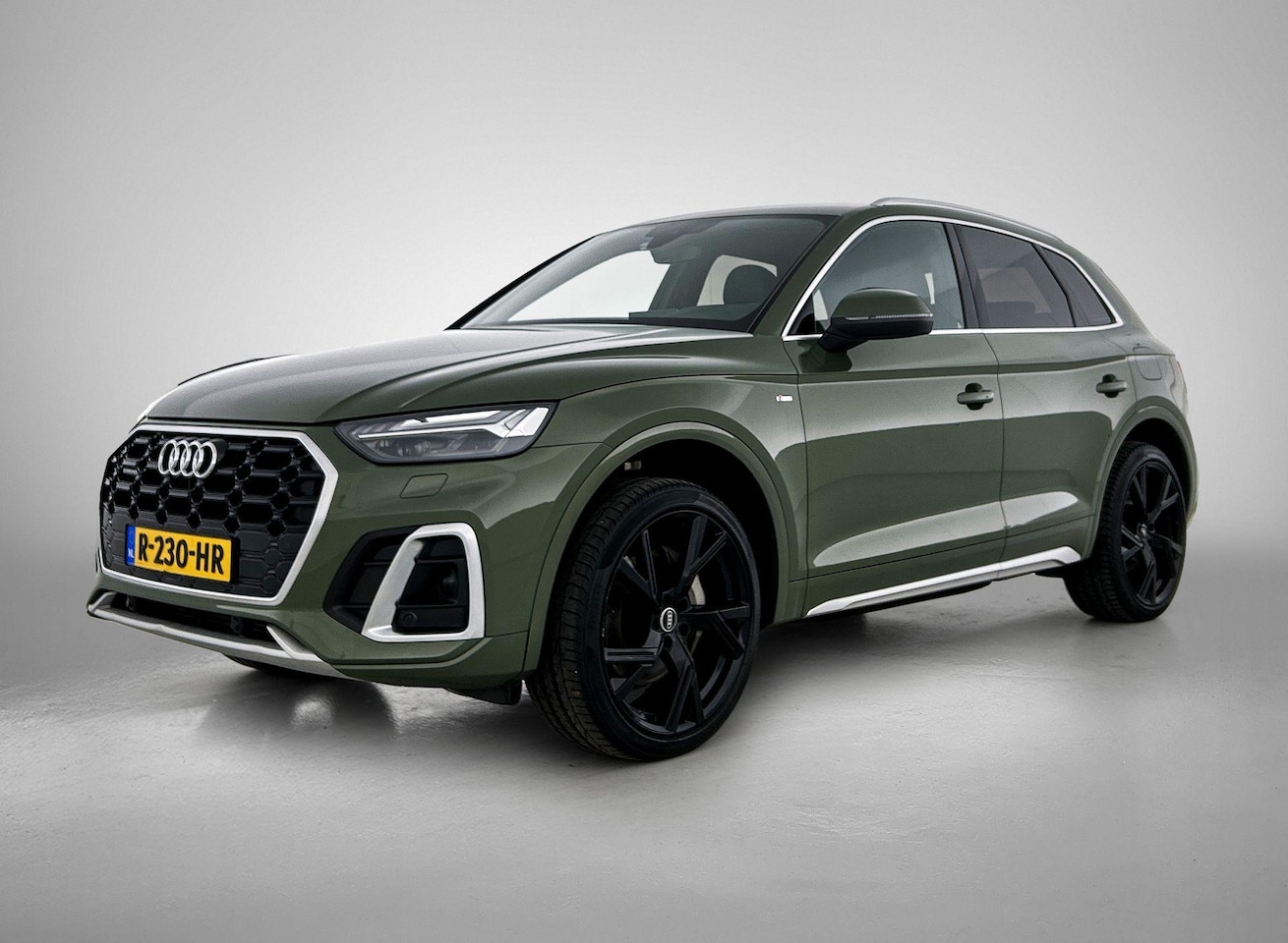 Audi Q5 - 50 TFSI e S edition 299 PK | Navigatie | Achteruitrijcamera | Stoelverwarming | Audi Drive - AutoWereld.nl