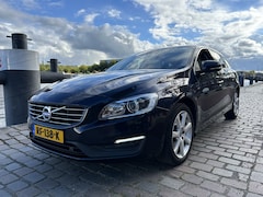 Volvo V60 - 1.5 T2 Polar+ airco/ecc leer navigatie automaat