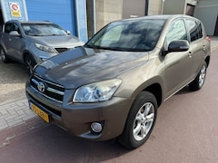 Toyota RAV4 - 2.0 VVTi Dynamic 4WD bj. 2010 NAP 222.897km Boekjes zijn aanwezig