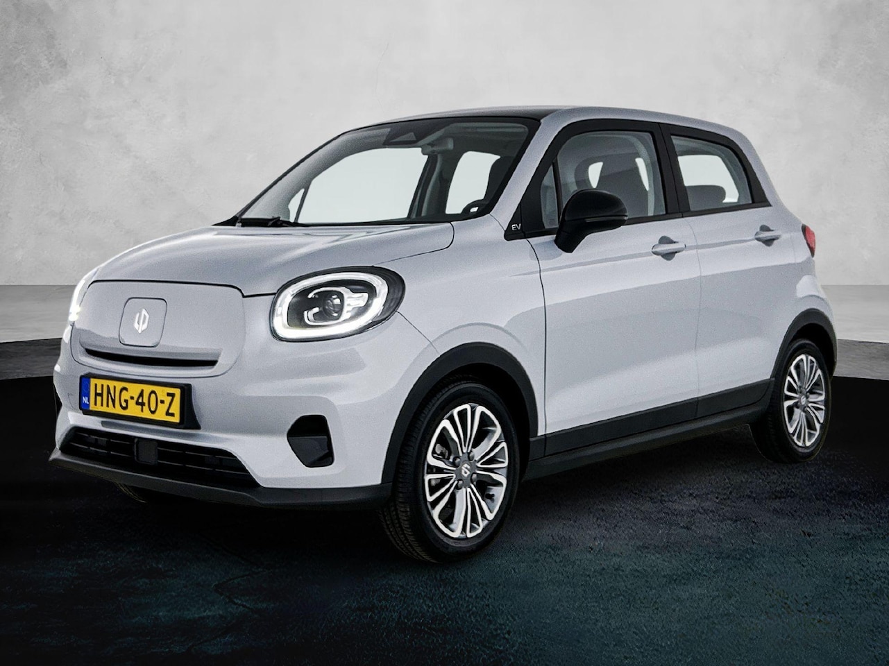 Leapmotor T03 - Design 37.3 kWh | Navigatie | keyless Start | Achteruitrijcamera | Panorama Dak | Parkeers - AutoWereld.nl
