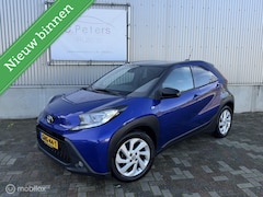 Toyota Aygo X - 1.0 VVT-i S-CVT Limited 2022 Automaat / Carplay / Stoelverwarming / Dealeronderhouden NAP