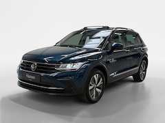 Volkswagen Tiguan - 1.4 TSI eHybrid Life I Panoramadak I Stoel- en Stuurverwarming I Massage I Elek. Achterkle