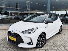 Toyota Yaris - 1.5 Hybrid Dynamic Bi-Tone | Trekhaak Afneembaar | Navi | Keyles