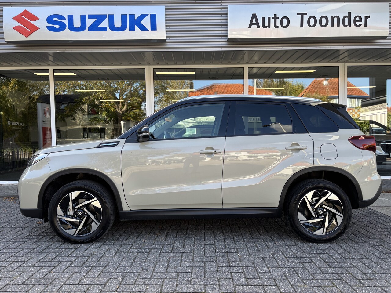 Suzuki Vitara - Automaat 1.4 Boosterjet Smart Hybrid Style - AutoWereld.nl