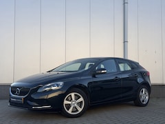 Volvo V40 - 1.5 T2 Kinetic | Camera | Stoelverw. | Trekhaak |