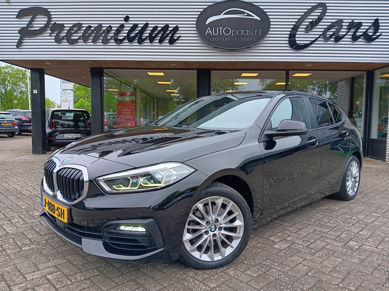 BMW 1-serie - 118i 141pk Executive Edition|automaat|carplay|cruise|clima - AutoWereld.nl
