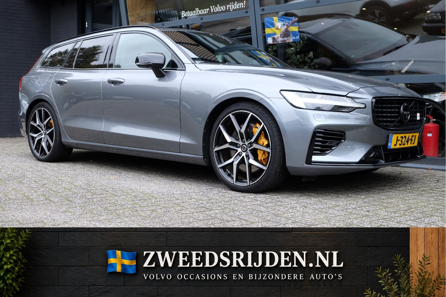 Volvo V60 - 2.0 T8 Twin Engine AWD Polestar Engineered 2.0 T8 405 pk Twin Engine AWD Polestar Engineered, Panoramadak - AutoWereld.nl