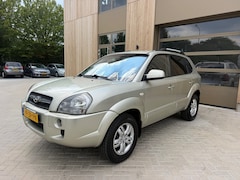 Hyundai Tucson - 2.0i Style Supreme 5DRS|Clima|Stoelverwarming|Parkeersensoren|trekhaak|Nieuwe APK