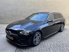 Mercedes-Benz C-klasse - 300 e AMG Line | Sfeerverlichting | Half leder | 360 camera | Navigatie | Apple CarPlay |