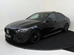 Mercedes-Benz C-klasse - 180 AMG Line /Panoramadak /Sfeerverlichting /19 Inch /Night-pakket /CarPlay