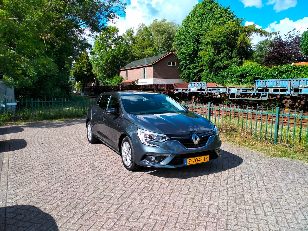 Renault Mégane - 1.3 TCe Limited Navi pdc AUTOMAAT trekhaak ALLINPRIJS - AutoWereld.nl