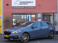 BMW 1-serie - 118i Executive. sport.navi.sportstoel.vitureel.org ned