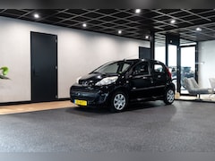 Peugeot 107 - 1.0-12V Millesim 200 | Airco | CV | NL Auto |
