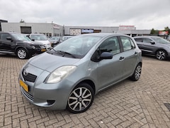 Toyota Yaris - 1.0 VVTi +/TREKHAAK/AIRCO