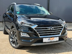 Hyundai Tucson - 1.6 T-GDi Premium / Trekhaak / Navigatie / VOL