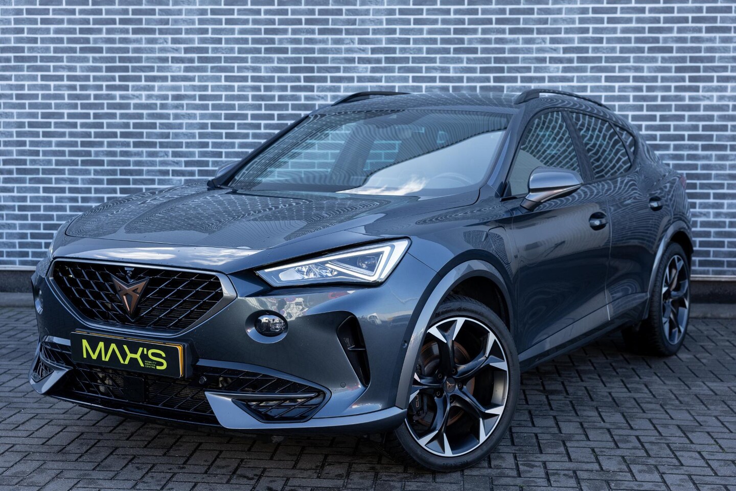 CUPRA Formentor - 1.4 e-Hybrid VZ Performance | 360 Graden Camera | Parkeersensoren | Keyless Entry | Elektr - AutoWereld.nl