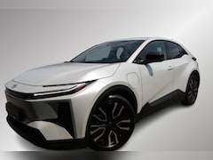 Toyota C-HR - C-HR+ First Edition 77 kWh Elektrische laadklep, Apple android auto, stoel en stuurverwarm