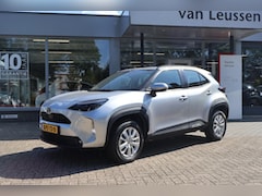 Toyota Yaris Cross - 1.5 HYBRID DYNAMIC STOEL/STUUR&WISSERVERW DODEHOEK DETECTIE LM-VELGEN CAMERA SENSOREN AD-C