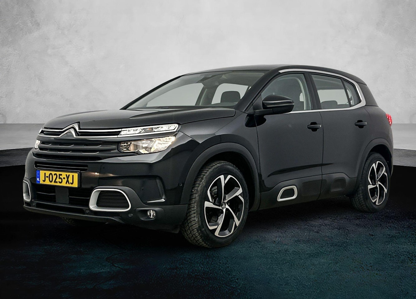 Citroën C5 Aircross - 1.2 PureTech Business Lage KM Stand | NL auto| Dode hoek detectie| Trekhaak - AutoWereld.nl