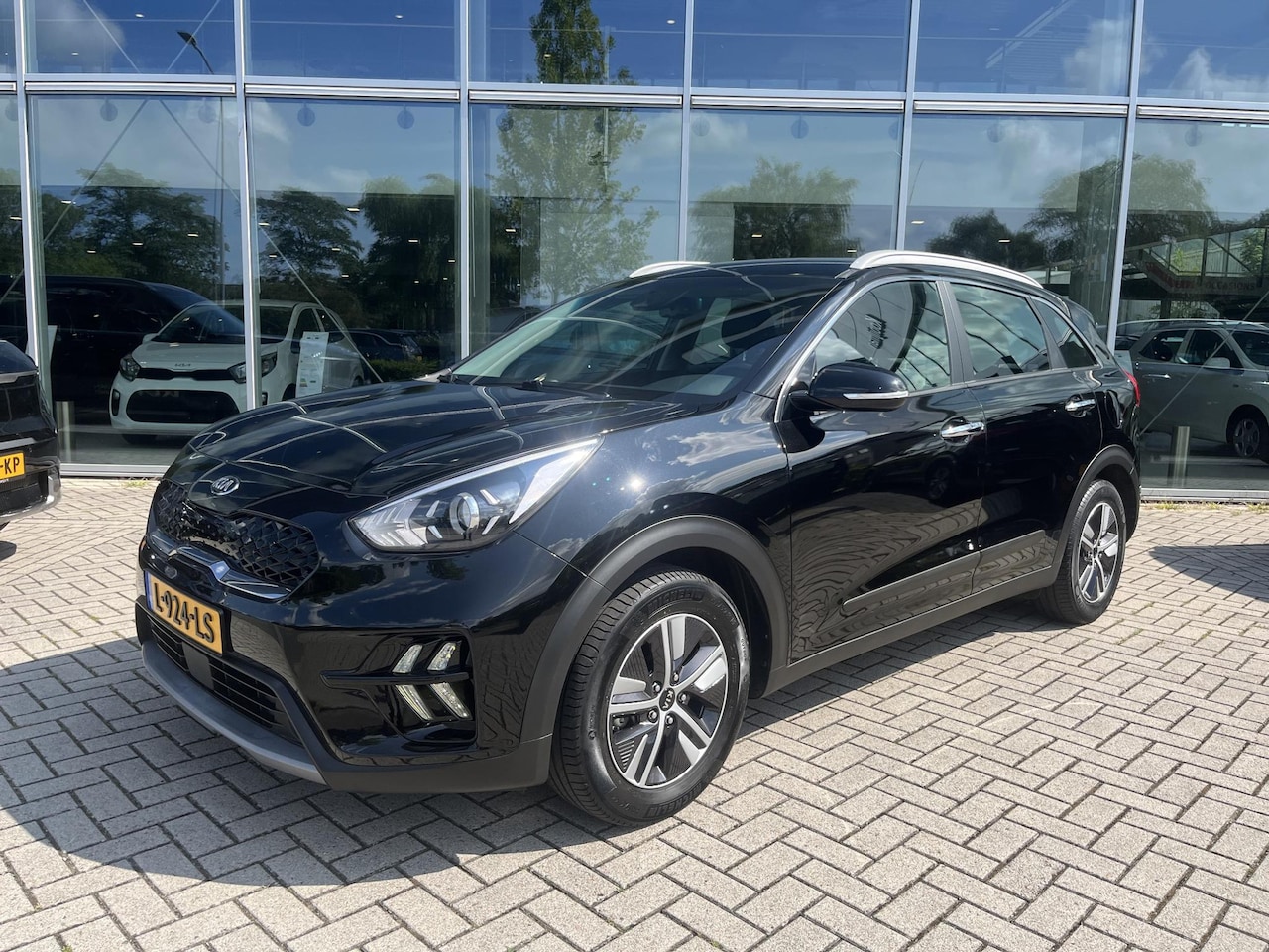 Kia Niro - 1.6 GDi Hybrid DynamicLine 1.6 GDi Hybrid DynamicLine - AutoWereld.nl