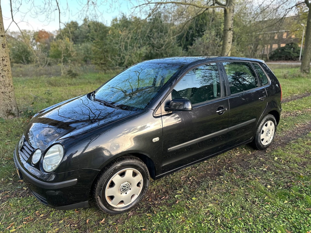 Volkswagen Polo - 1.2-12V Comfortline A.P.K. t/m 29-10-2027 - AutoWereld.nl
