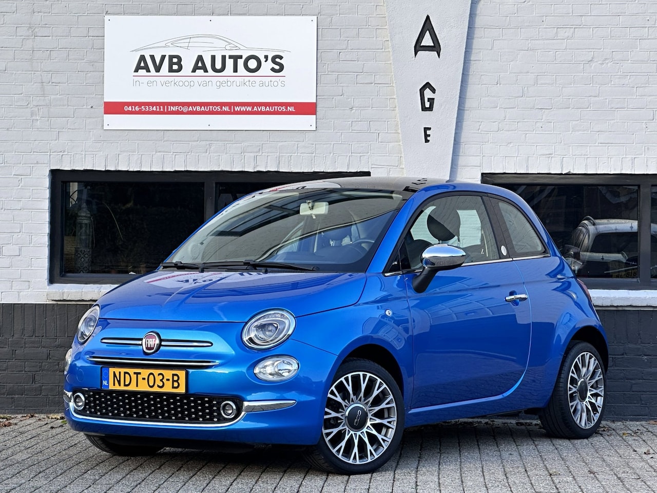 Fiat 500 - 1.2 Lounge Carplay Navi Cruise Airco Pano Half Leder - AutoWereld.nl
