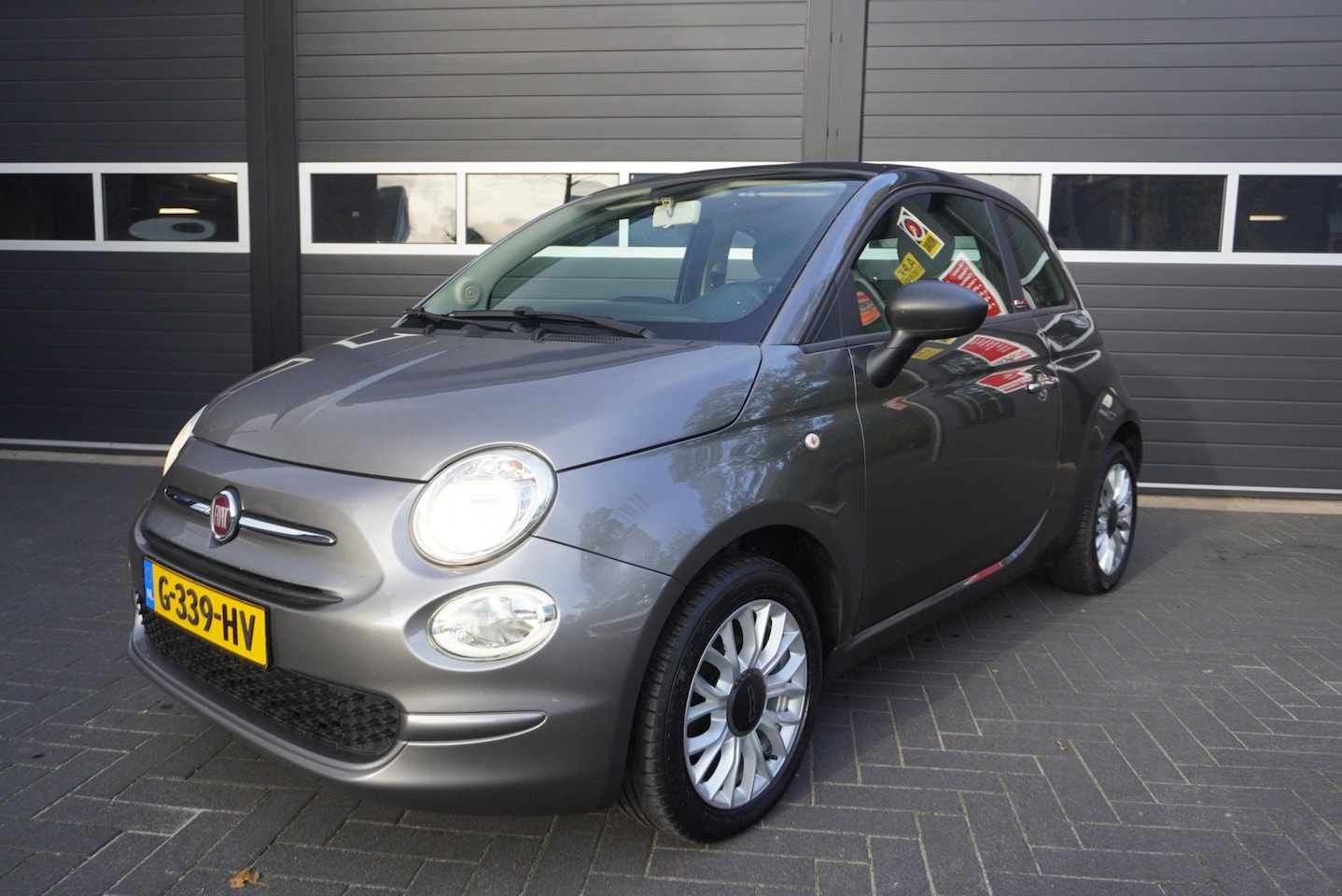 Fiat 500 C - 1.2 Young Airco/Navi/Cruise - AutoWereld.nl