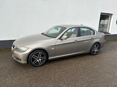 BMW 3-serie - 318i Business Line Style, '10, nl-auto, sportief, zeer netjes