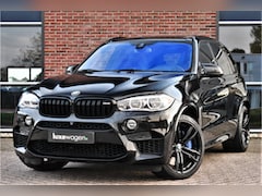 BMW X5 - M 4.4 Black Fire 1/500 Pano B&O 2xTV 360 HUD Standk Carplay Trekh