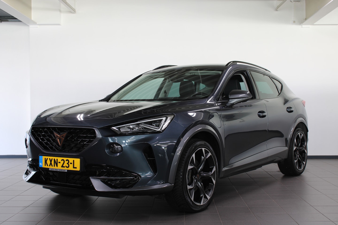 CUPRA Formentor - 1.4 e-Hybrid Business 19'' LMV / Keyless / Camera / - AutoWereld.nl