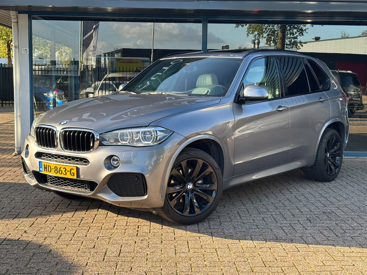 BMW X5 - XDrive30d High Executive|Pano|Head-Up|M Sport|Leder|Led - AutoWereld.nl