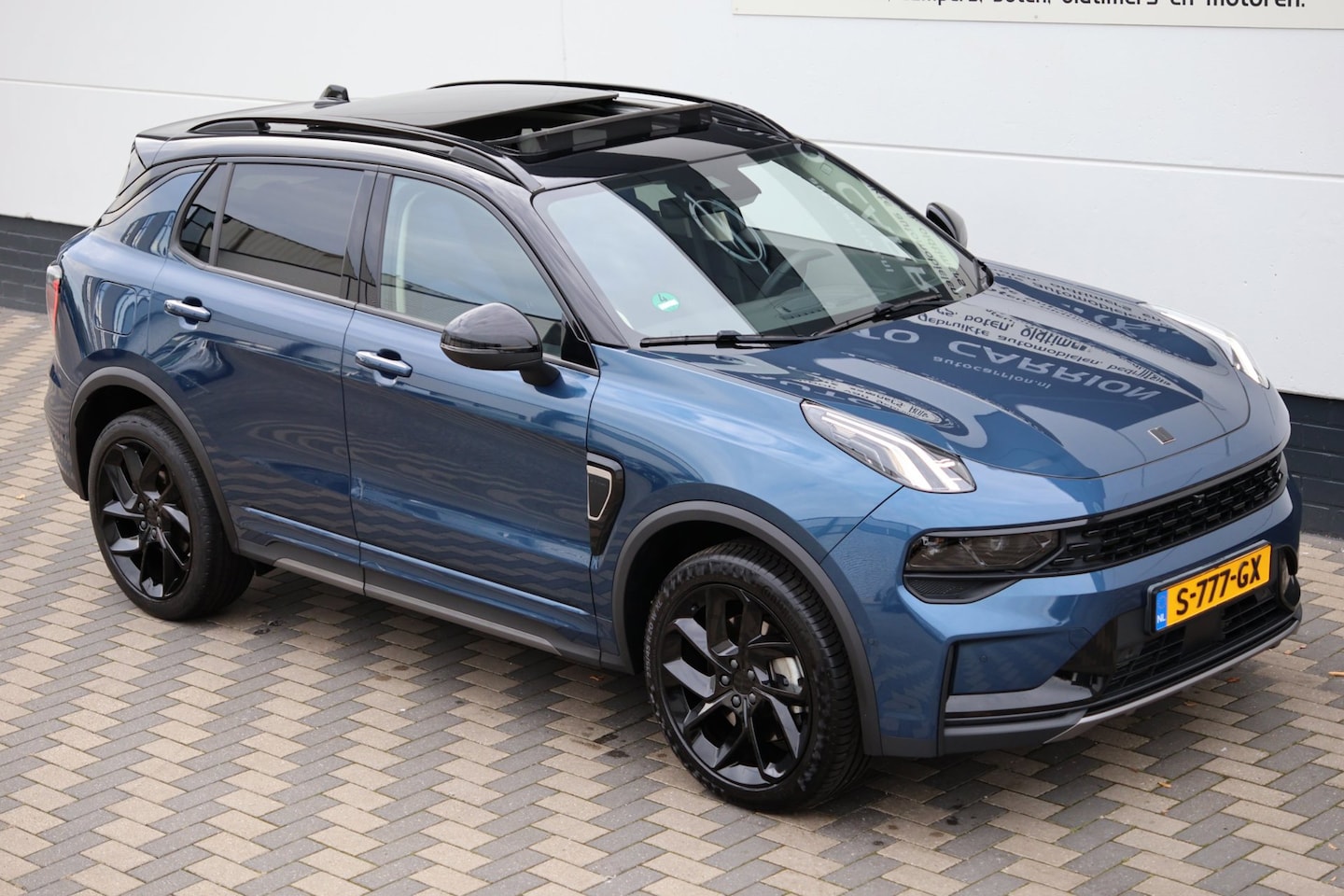 Lynk & Co 01 - 1.5 PHEV 262PK 360° Camera Carplay NAP BTW !! - AutoWereld.nl