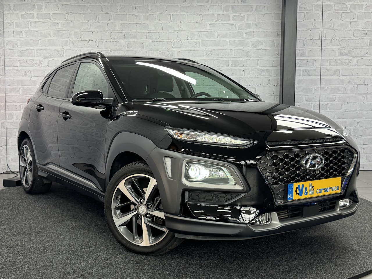 Hyundai Kona - 1.0 T-GDI Premium HeadUp Camera Carplay Elekt.Stoelen - AutoWereld.nl