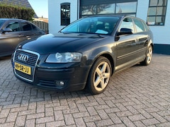 Audi A3 Sportback - 2.0 FSI Ambition Clima, Cruise, Bj 2006. Inruil is mogelijk