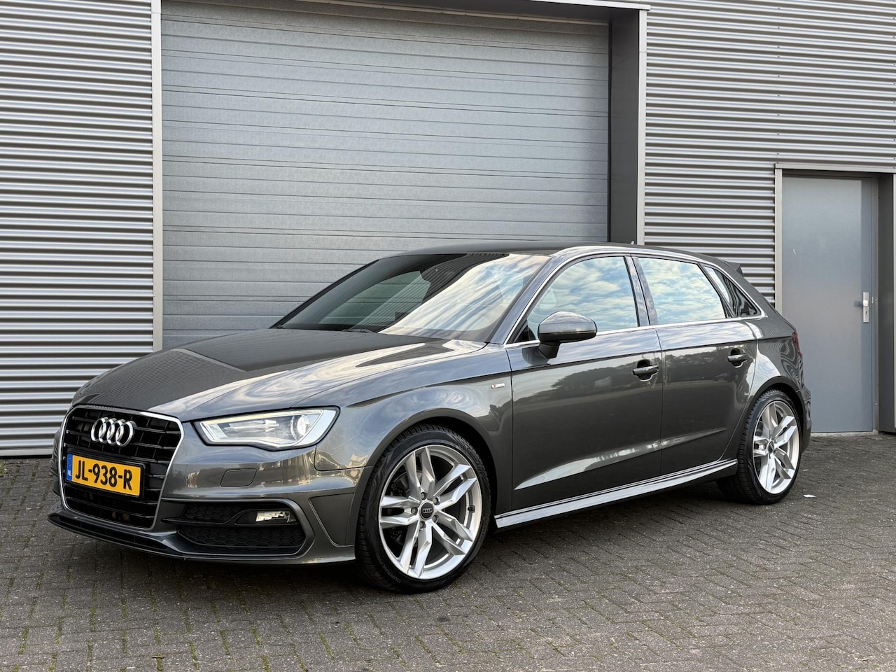 Audi A3 Sportback - 1.4 TFSI CoD Adrenalin Sport 3x S-Line|Trekhaak|Xenon|Cruise|PDC|NAP - AutoWereld.nl