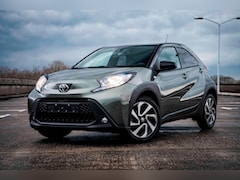 Toyota Aygo X - 1.0 VVT-i S-CVT | Automaat | Airco | Achteruitrijcamera | Adaptive Cruise | Stoelverwarmin